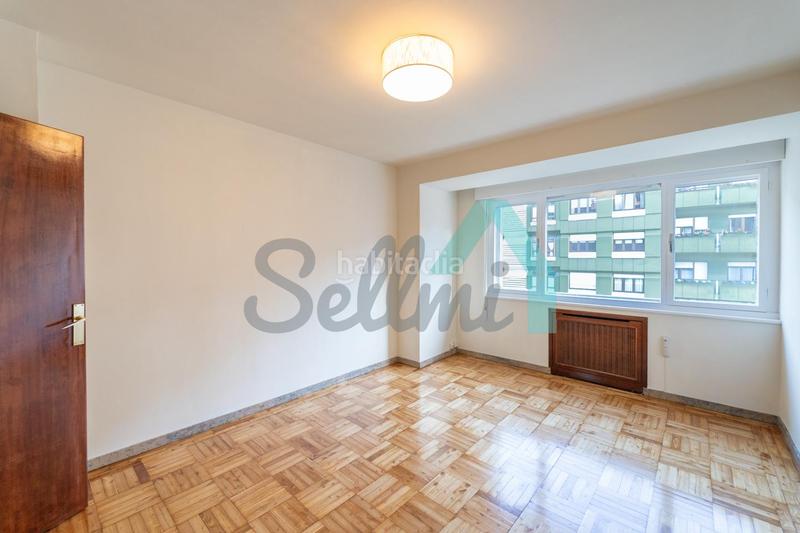 Foto 1eb0b869-8990-4077-b64d-6fe49607ad43. Miete etagenwohnung mit heizung parking in Masip Oviedo