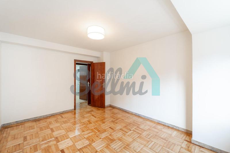 Foto eba0ec38-95da-492b-9b2e-d27be8ac6436. Miete etagenwohnung mit heizung parking in Masip Oviedo