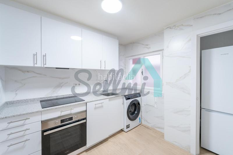 Foto 5c86de9a-6435-4efa-b73c-ef87d367f6fb. Rent flat with heating parking in Masip Oviedo