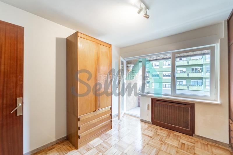 Foto cc99df25-65a7-47e9-a80e-41d67c0d868d. Lloguer pis amb calefacció aparcament a Masip Oviedo
