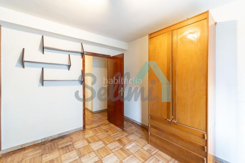 Foto 4ea31493-e162-4349-b359-5480e08bdba8. Alquiler piso en Masip Oviedo
