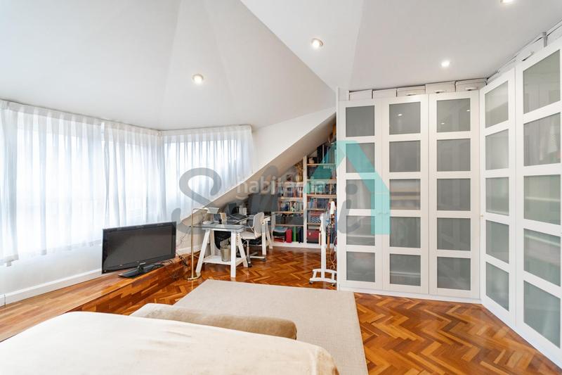 Foto 239e08cd-979b-4e21-a2e0-27e625a10419. Duplex con riscaldamento parcheggio in Masip Oviedo