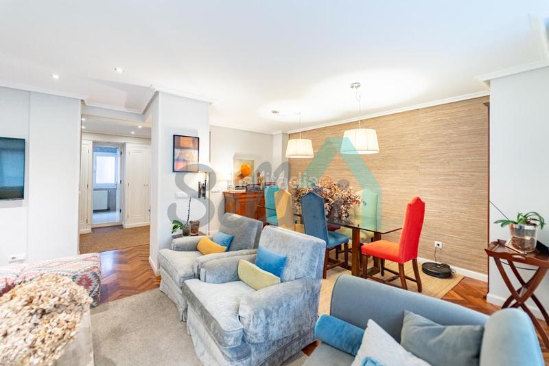 Foto 4397cc0d-7dd8-4390-bd6e-c5764bac5916. Duplex con riscaldamento parcheggio in Masip Oviedo