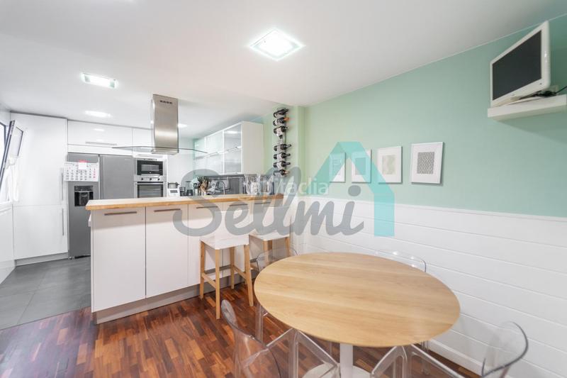 Foto 6aecabd0-69e0-4bc2-8011-a19e188c1985. Duplex con riscaldamento parcheggio in Masip Oviedo