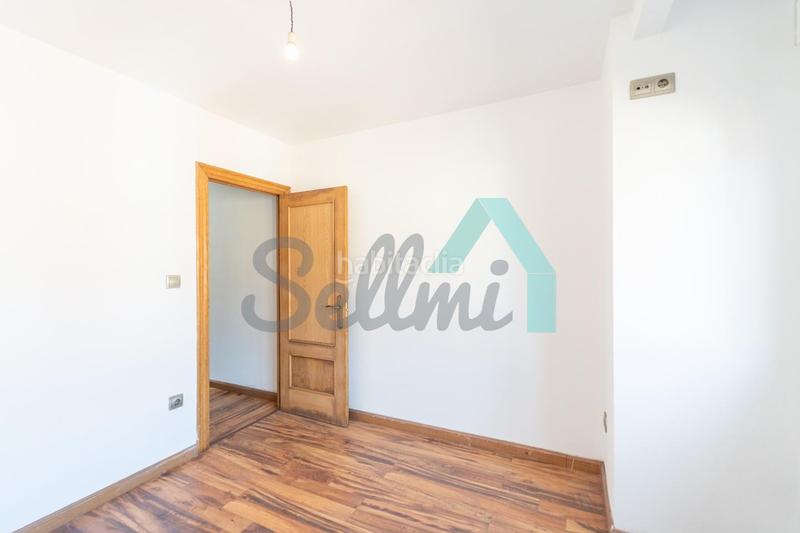 Foto 38b0f63d-31ed-45d1-aa8e-004b9cc6731a. Etagenwohnung mit heizung in La Calzada Gijón