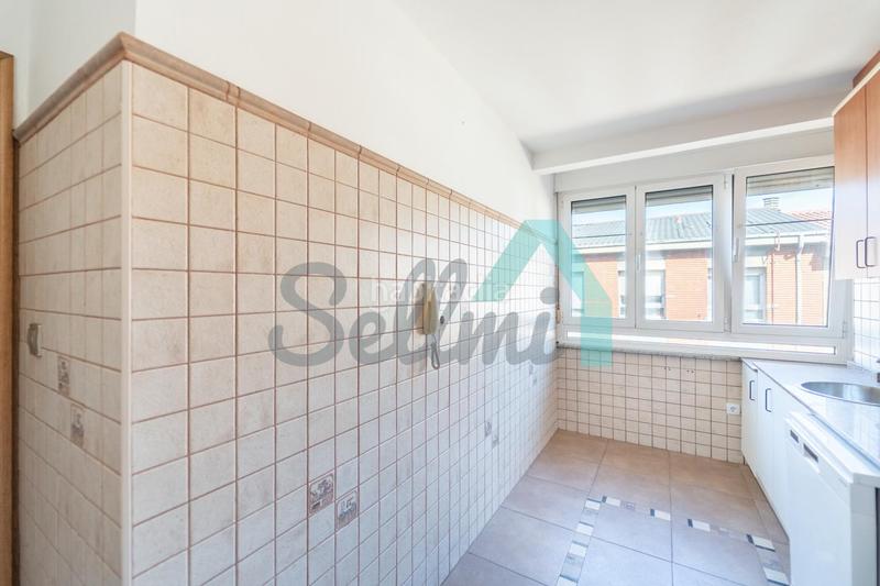 Foto e43576f0-8032-446a-8385-faac6a81b01d. Etagenwohnung mit heizung in La Calzada Gijón