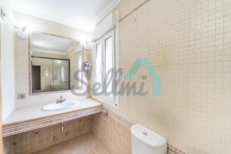 Foto e4fff00a-d9e5-4099-9d4d-ac4f4c97ccb0. Etagenwohnung mit heizung in La Calzada Gijón