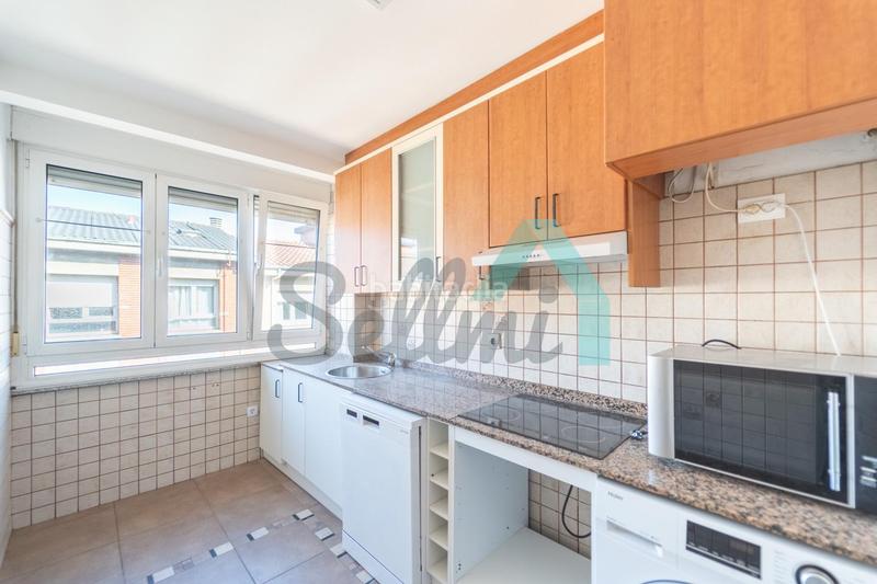 Foto e612efed-d834-47ec-863b-e252a649d433. Etagenwohnung mit heizung in La Calzada Gijón