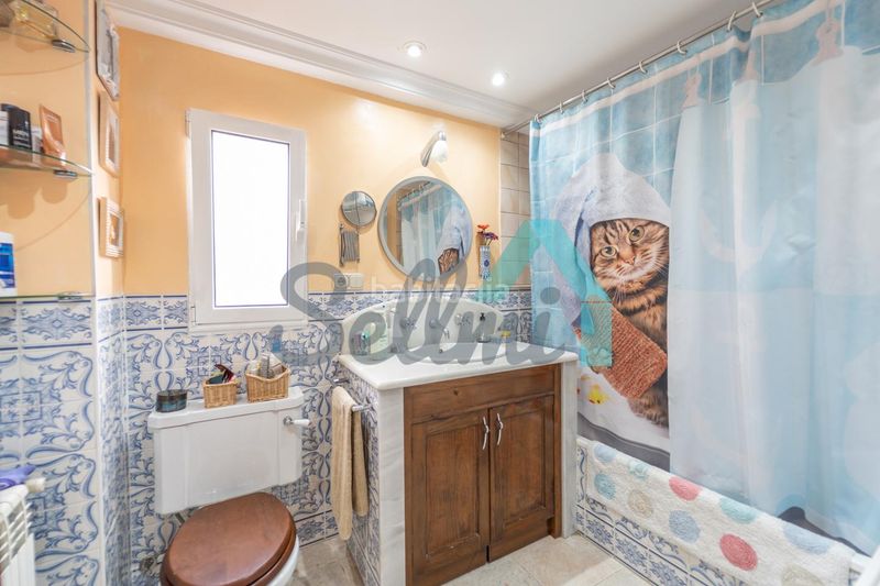 Foto e1a5c469-5379-4223-83e9-4e01199e23e7. Pis amb calefacció a Santo Domingo - El Campillín Oviedo