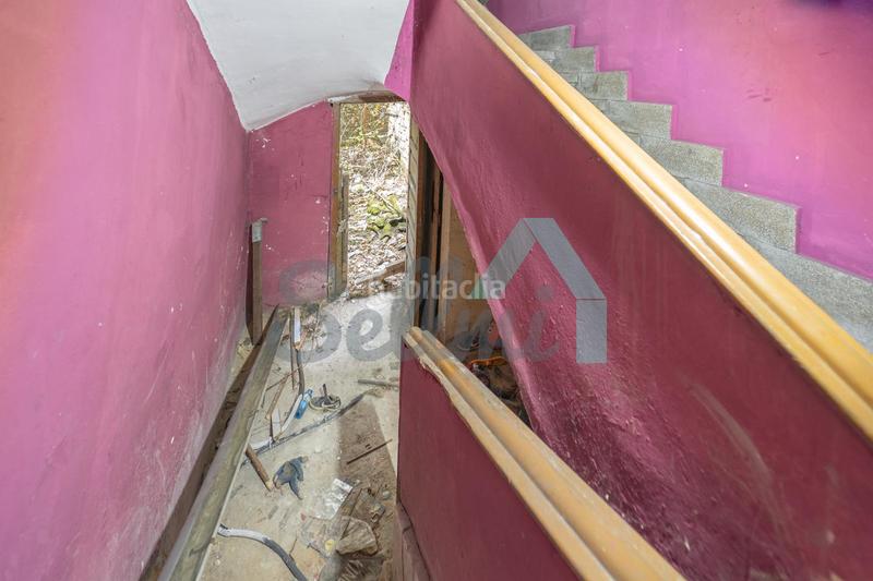Foto 6a226a8b-a618-469b-b0ea-3cd6d003eb4b. Edifici a Sama Langreo
