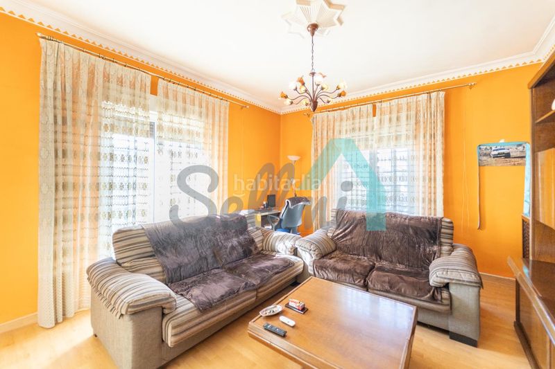 Foto 161e3845-831f-46d5-b7da-f923a96f3a15. Pis amb calefacció aparcament a Fozaneldi - Tenderina Oviedo