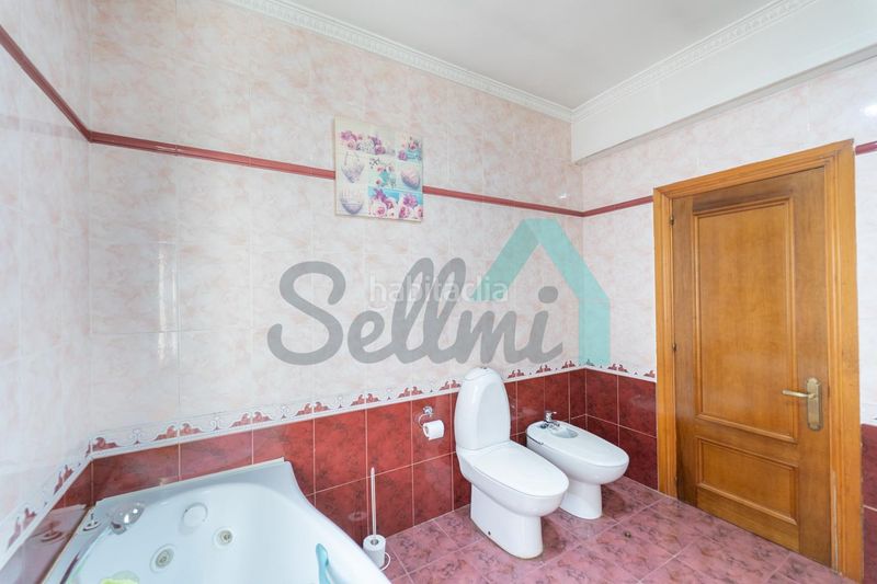 Foto 28c58d86-57a2-4f37-bf08-3333a99d1387. Pis amb calefacció aparcament a Fozaneldi - Tenderina Oviedo