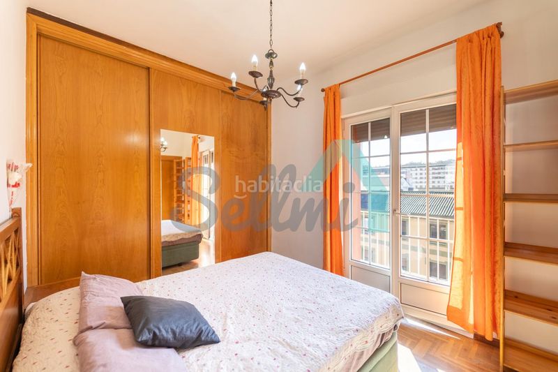 Foto 52370a36-0232-420a-b502-345a7300f4d4. Pis amb calefacció aparcament a Fozaneldi - Tenderina Oviedo