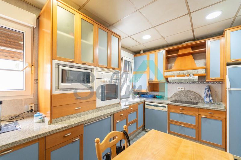 Foto 8fc46f12-bd77-43be-af62-7bd18e13656c. Pis amb calefacció aparcament a Fozaneldi - Tenderina Oviedo