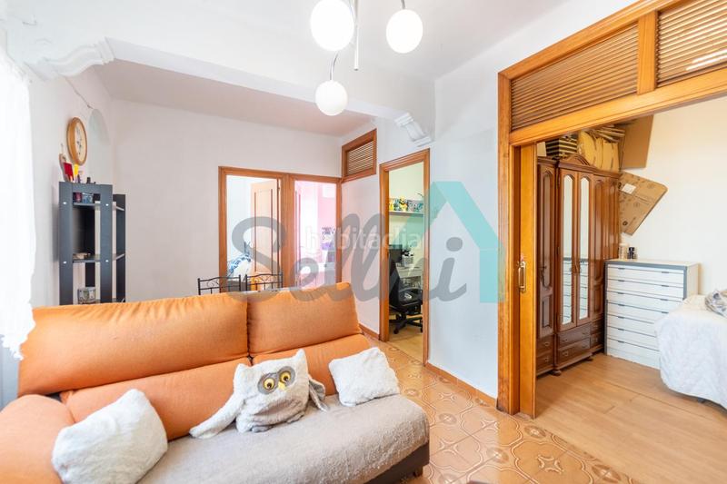 Foto a1c5a6d5-4a29-4216-80c6-b113d7772480. Piso en Centro Gijón