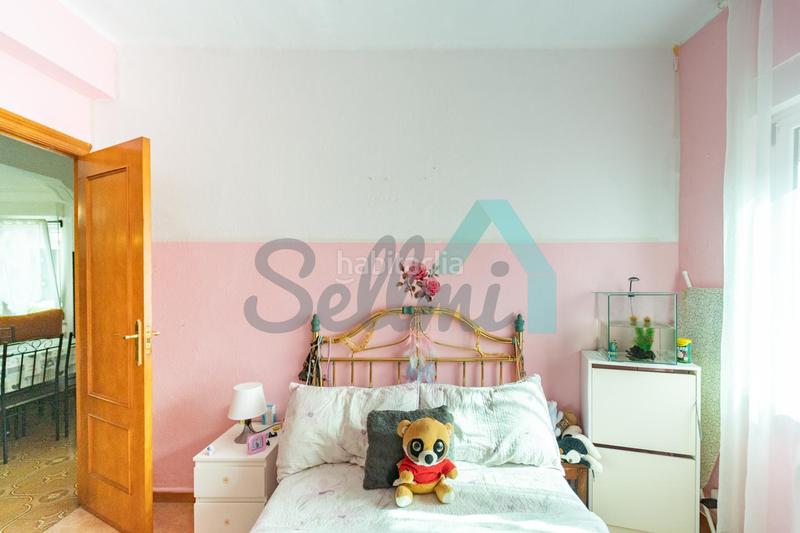 Foto a226d93e-cce4-43ed-b02a-9450a11db7b0. Piso en Centro Gijón