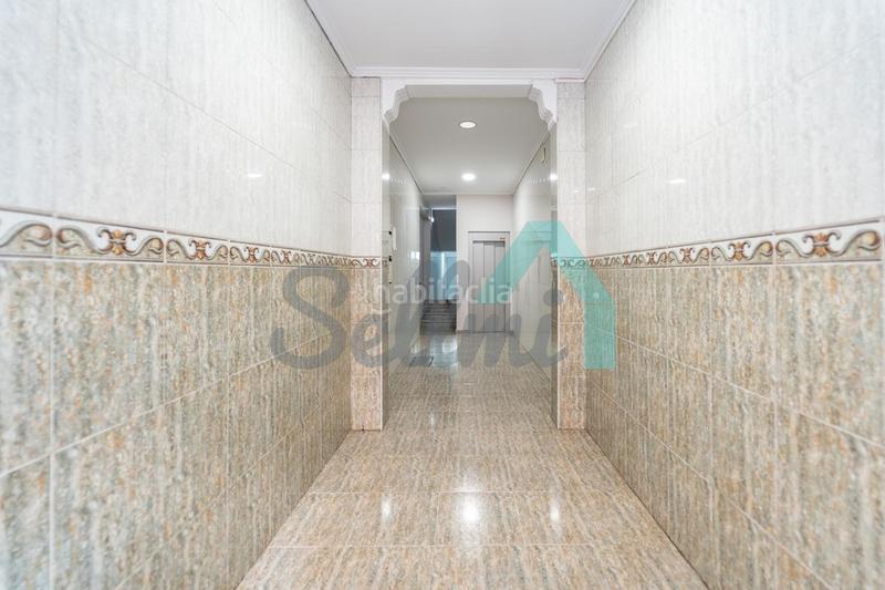 Foto f0d7e526-285f-4e47-bae6-033113456620. Piso en Centro Gijón