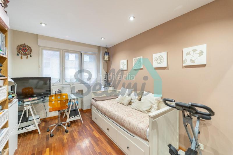 Foto 12e23a6c-9108-4bfd-957e-02b7be8413fd. Appartamento con riscaldamento parcheggio in Vallobín Oviedo