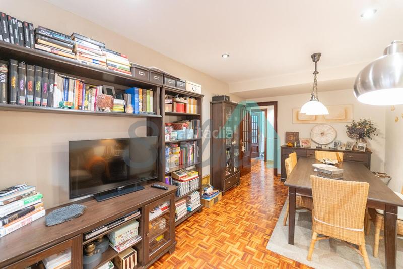 Foto 79cde8ae-ff86-4c27-9192-9eddb80d6553. Appartamento con riscaldamento parcheggio in Vallobín Oviedo