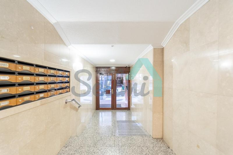 Foto 48586dc8-c48f-445f-9ffa-3337d0eeadb7. Appartement avec chauffage parking dans Vallobín Oviedo
