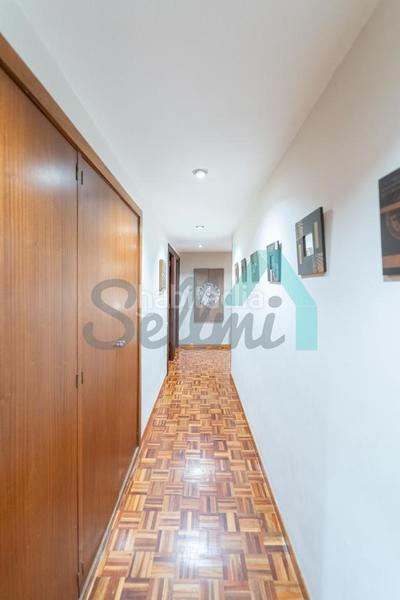 Foto 9c1f1c64-59f6-4990-b628-84de804bf010. Flat with heating parking in Vallobín Oviedo