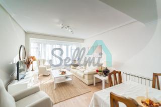 Miete Etagenwohnung  De colón