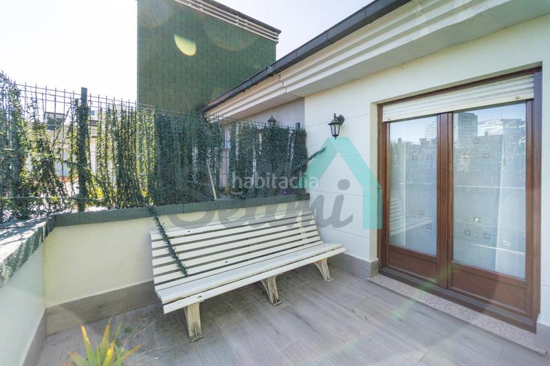 Foto def3cc2a-d5b0-418d-b238-241c03fa62f9. Attico con riscaldamento parcheggio in Huca - La Cadellada Oviedo