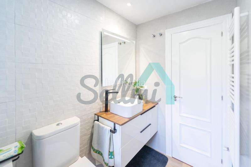 Foto 5af9f970-2cab-44d7-a2b8-8ac7de09bb60. Penthouse with heating parking in Huca - La Cadellada Oviedo