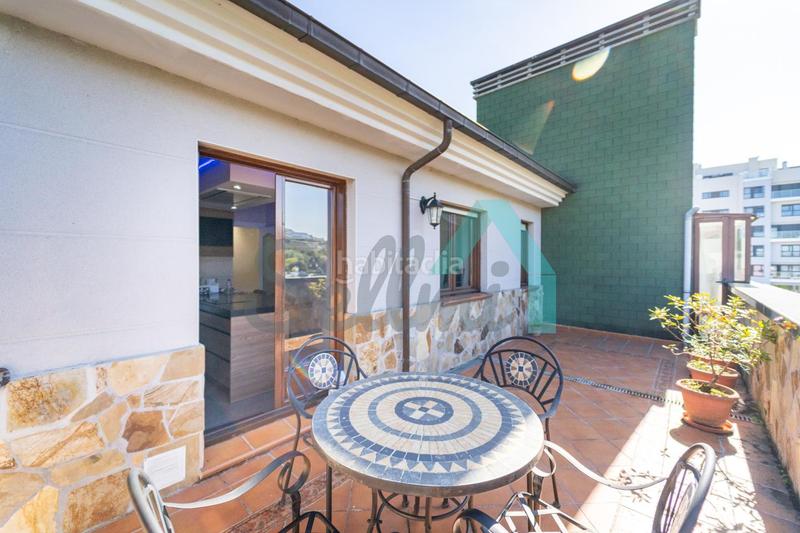 Foto cdf9430e-24b0-4e9a-974c-944dbf14088f. Penthouse with heating parking in Huca - La Cadellada Oviedo
