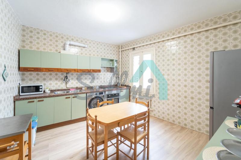 Foto b2abaf62-2758-4b1b-bd5d-6f00d20ca6e5. Location appartement avec chauffage dans Auditorio - Seminario - Parque de Invierno Oviedo