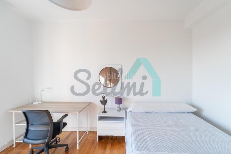 Foto d6bab4da-873b-427a-9436-04d18fa1bc86. Location appartement avec chauffage dans Auditorio - Seminario - Parque de Invierno Oviedo