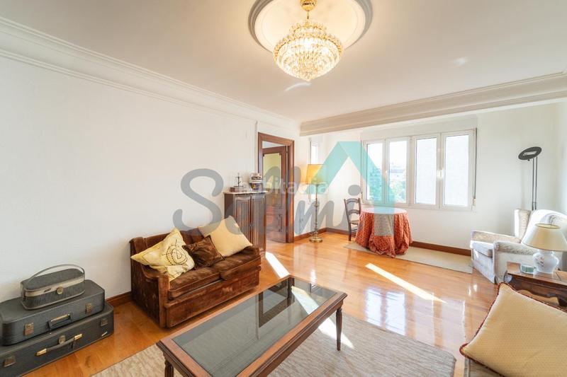 Foto 0e00cca3-e429-46ed-bb0d-9965866720a9. Miete etagenwohnung mit heizung in Auditorio - Seminario - Parque de Invierno Oviedo