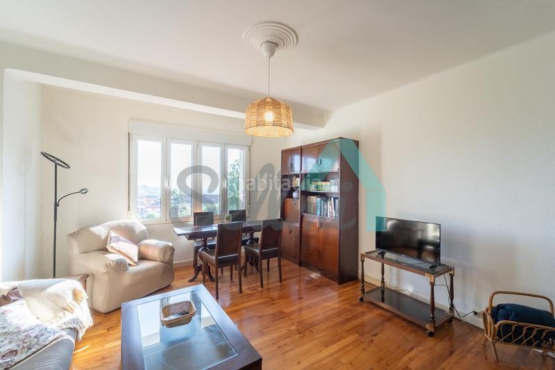 Foto f64872e8-da85-4ffe-a78a-11b54ace5887. Miete etagenwohnung mit heizung in Auditorio - Seminario - Parque de Invierno Oviedo