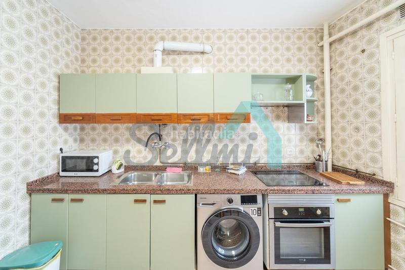 Foto 833e2cb2-cdb0-406d-a50e-cc214c8d3309. Rent flat with heating in Auditorio - Seminario - Parque de Invierno Oviedo