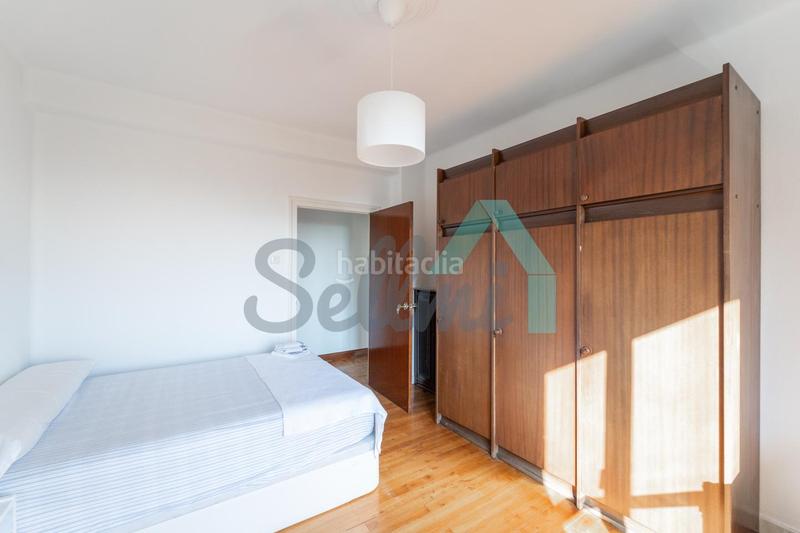 Foto 91a49edf-7c1f-4178-ba7f-a8d0e89dc003. Rent flat with heating in Auditorio - Seminario - Parque de Invierno Oviedo