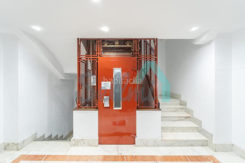 Foto a0925035-c6f6-4dc0-897f-4e9ff95af212. Rent flat with heating in Auditorio - Seminario - Parque de Invierno Oviedo