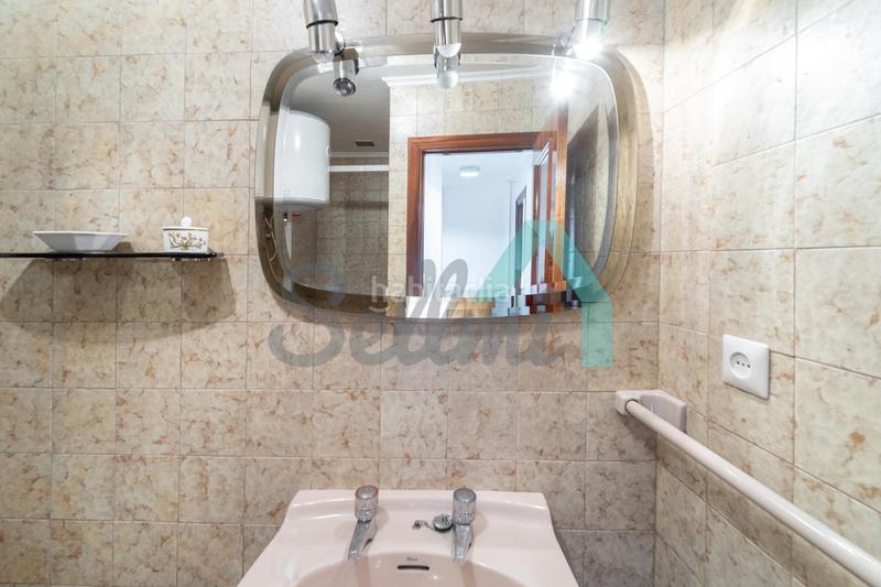 Foto be007fcf-b95e-41b9-965b-c1640ab7979c. Rent flat with heating in Auditorio - Seminario - Parque de Invierno Oviedo