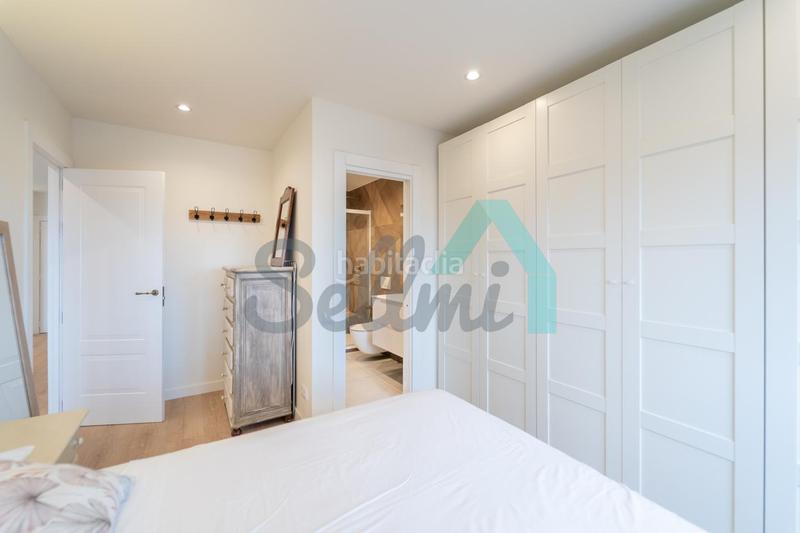 Foto 335d4888-e833-4906-8653-206c244659c2. Location attique avec chauffage dans Centro Gijón