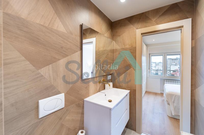 Foto de38750d-c500-4c11-a348-a13e6c3d2cf5. Rent penthouse with heating in Centro Gijón