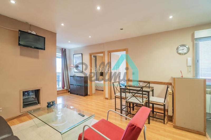 Foto e1ff27e9-f99a-48f5-ae7b-5ff5bda21cdf. Alquiler ático en Plaza de América Oviedo