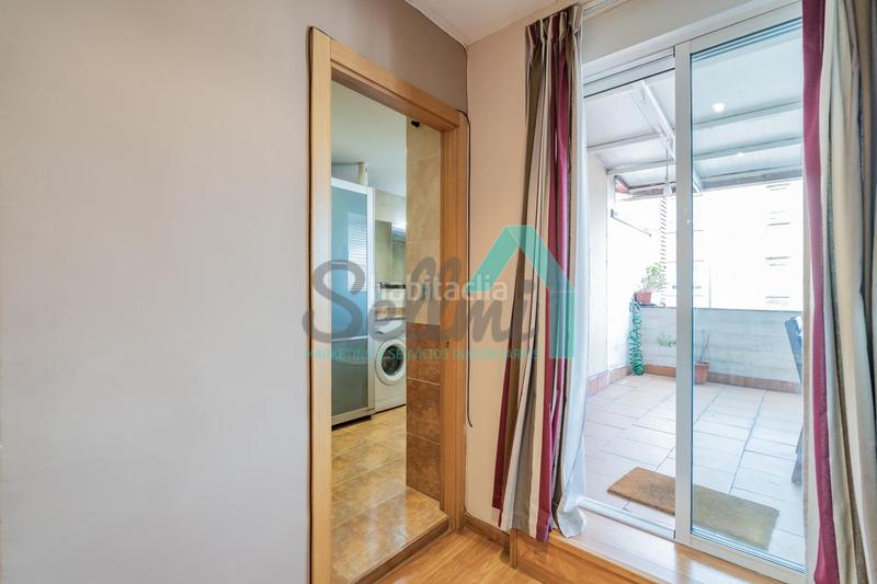 Foto ee231710-e859-43b0-ae1d-82dc051084d0. Miete dachwohnung mit heizung in Plaza de América Oviedo