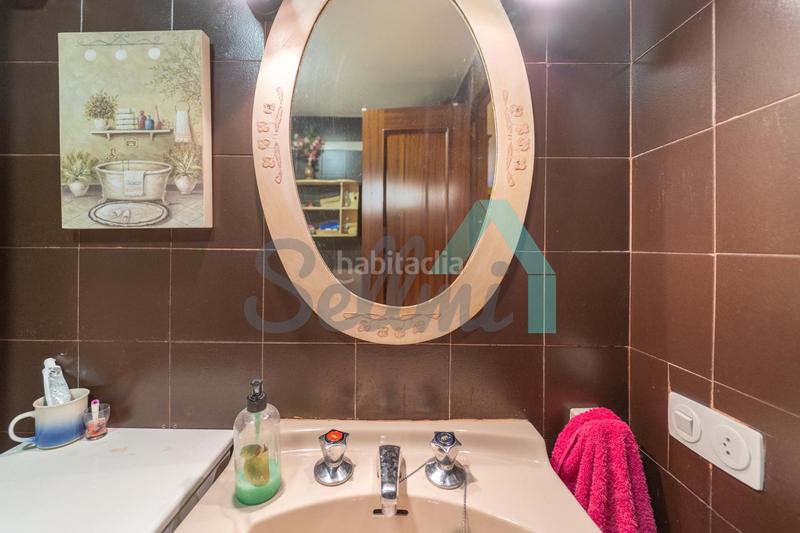 Foto 76e02495-2188-4b31-b316-5bdbc6890882. Affitto appartamento con riscaldamento parcheggio in Oviedo