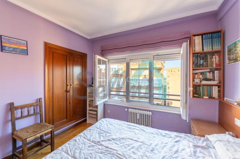 Foto 1532d9d4-f911-4271-ae70-c1fbf0a2d3f2. Alquiler piso en Auditorio - Seminario - Parque de Invierno Oviedo