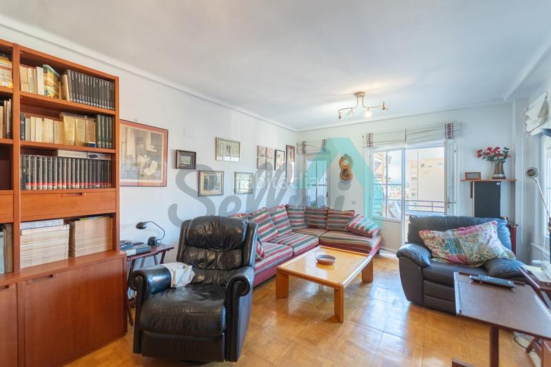 Foto c6537a8e-4d07-4b91-9aa1-91876ac6c2b6. Alquiler piso en Auditorio - Seminario - Parque de Invierno Oviedo