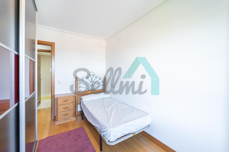 Foto 00972477-231d-4efe-9324-29bfe1694f11. Rent flat with heating parking in Huca - La Cadellada Oviedo