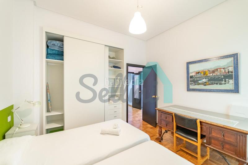 Foto 6c17c22a-9ff4-4553-bf15-1c1ba0277985. Flat with heating in Llanes pueblo Llanes