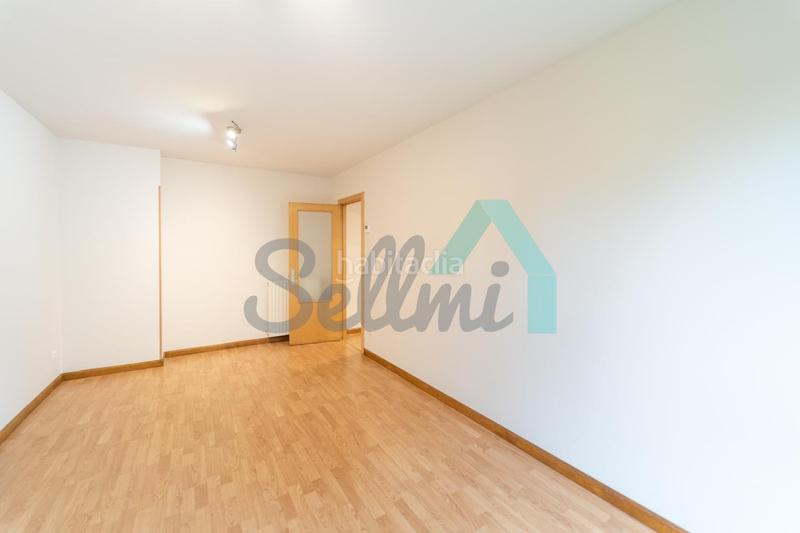 Foto d7a9caa2-cae4-4c85-8623-acc421aff5d8. Flat with heating in San Claudio - Trubia - Las Caldas Oviedo