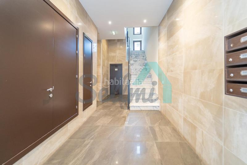 Foto 428a8017-df40-4320-a7fa-e7108525f8ca. Pis amb calefacció aparcament a Roces Gijón