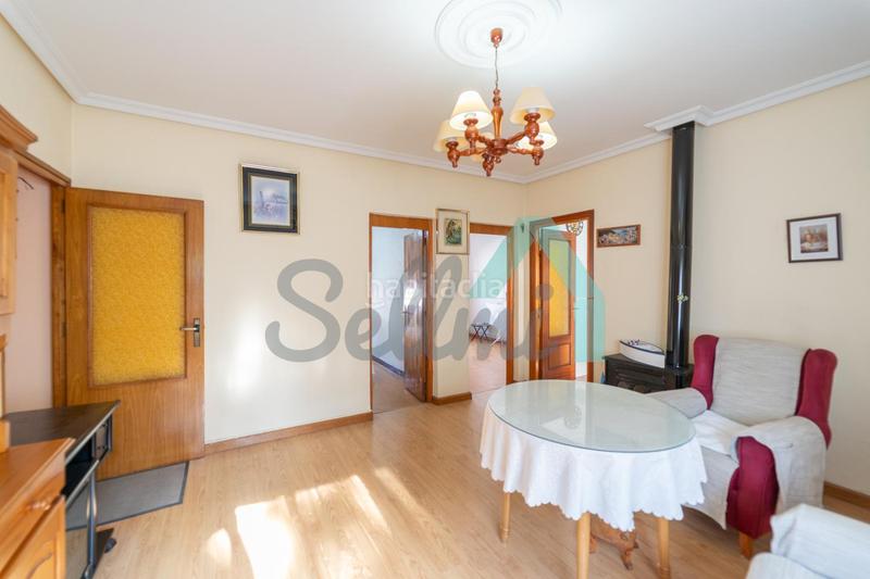 Foto e49dbc5c-1d03-4268-a9aa-d26df29887fe. Pis amb calefacció a Cudillero