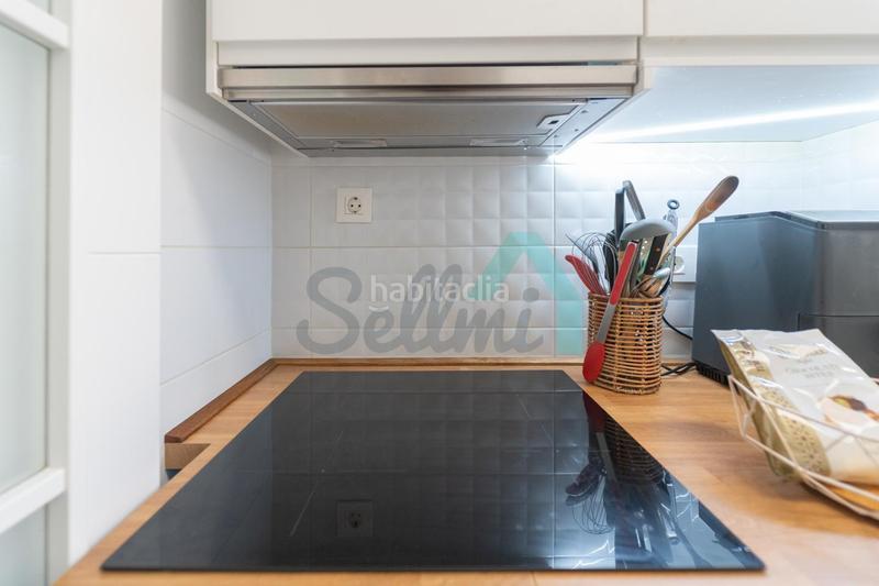 Foto 455a29f0-4bfe-49a7-9557-da3df68504f4. Appartamento con riscaldamento in La Felguera Langreo